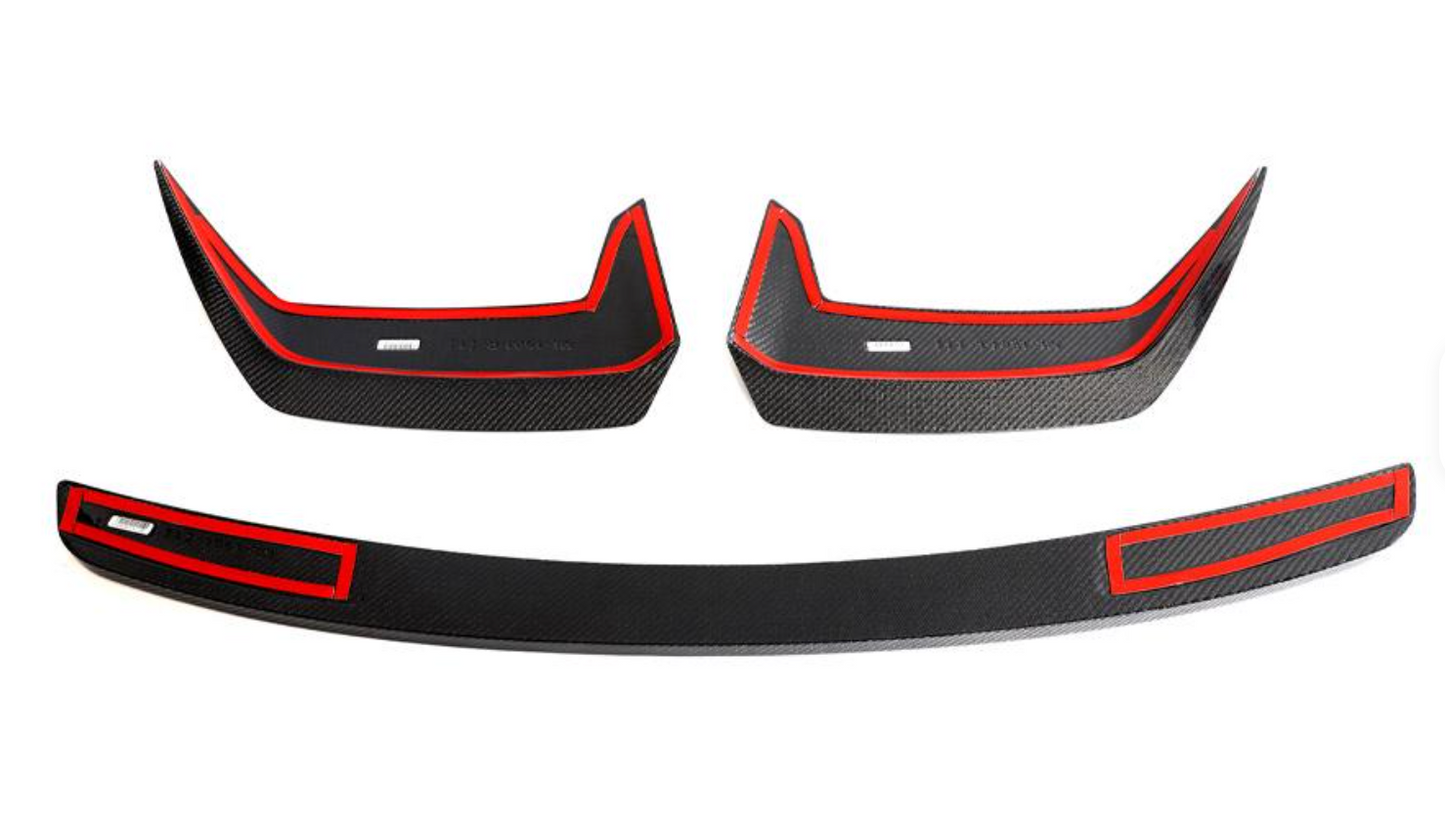 RSQ8 Carbon Rear Wing 2020+