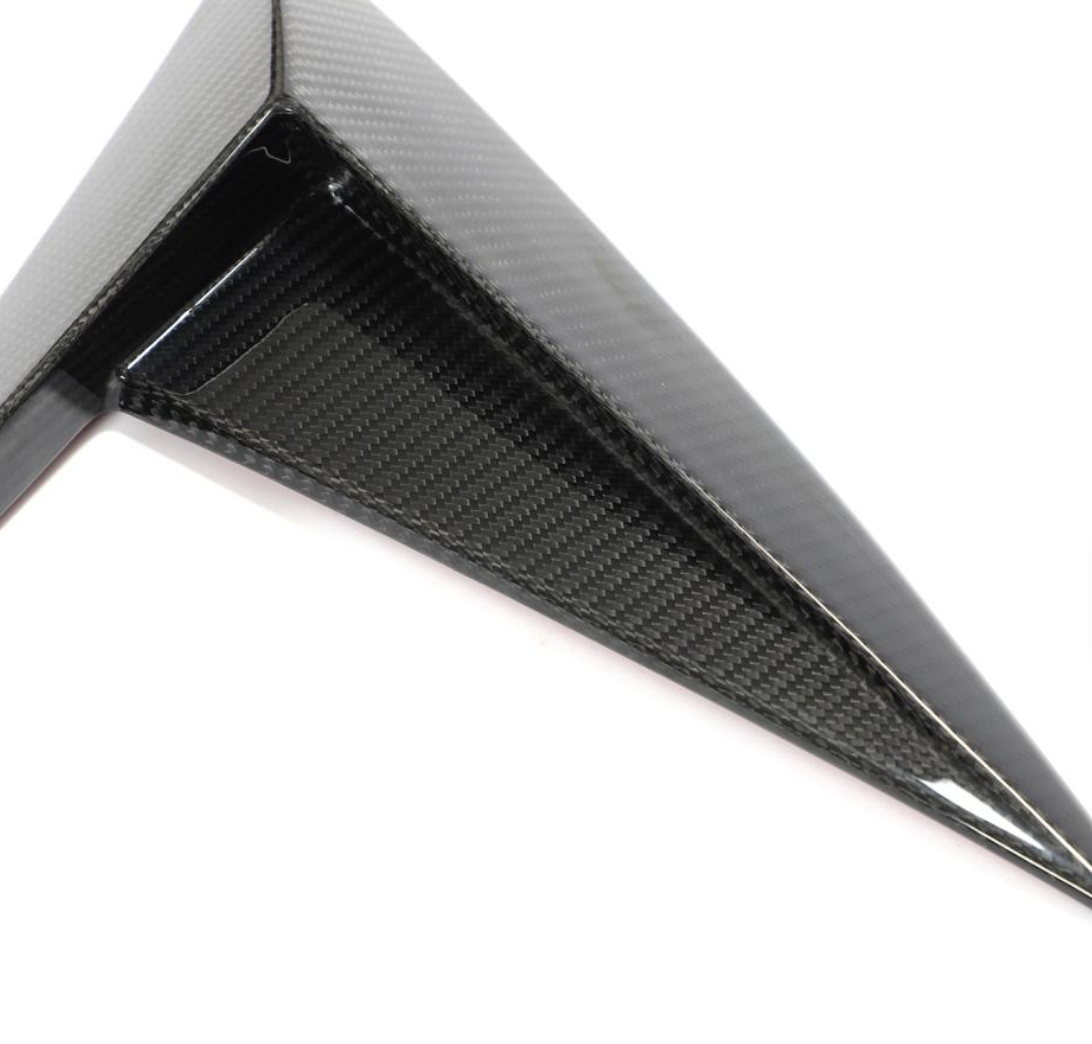 Lamborghini Urus Carbon Side Fender Vents (Dry Carbon)